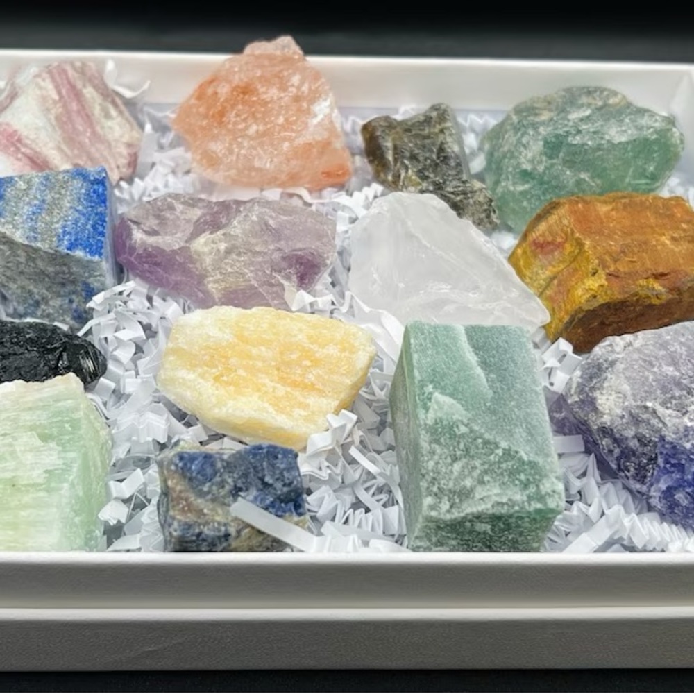 Mixed Box Mystery Crystal Gift Set - Picture 7 of 7